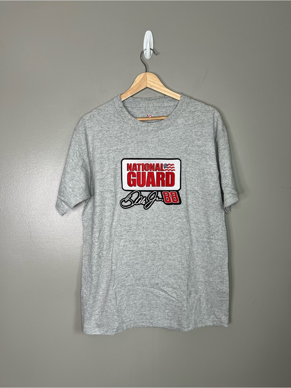 NASCAR Chase Authentics Dale Jr. National guard medium‎